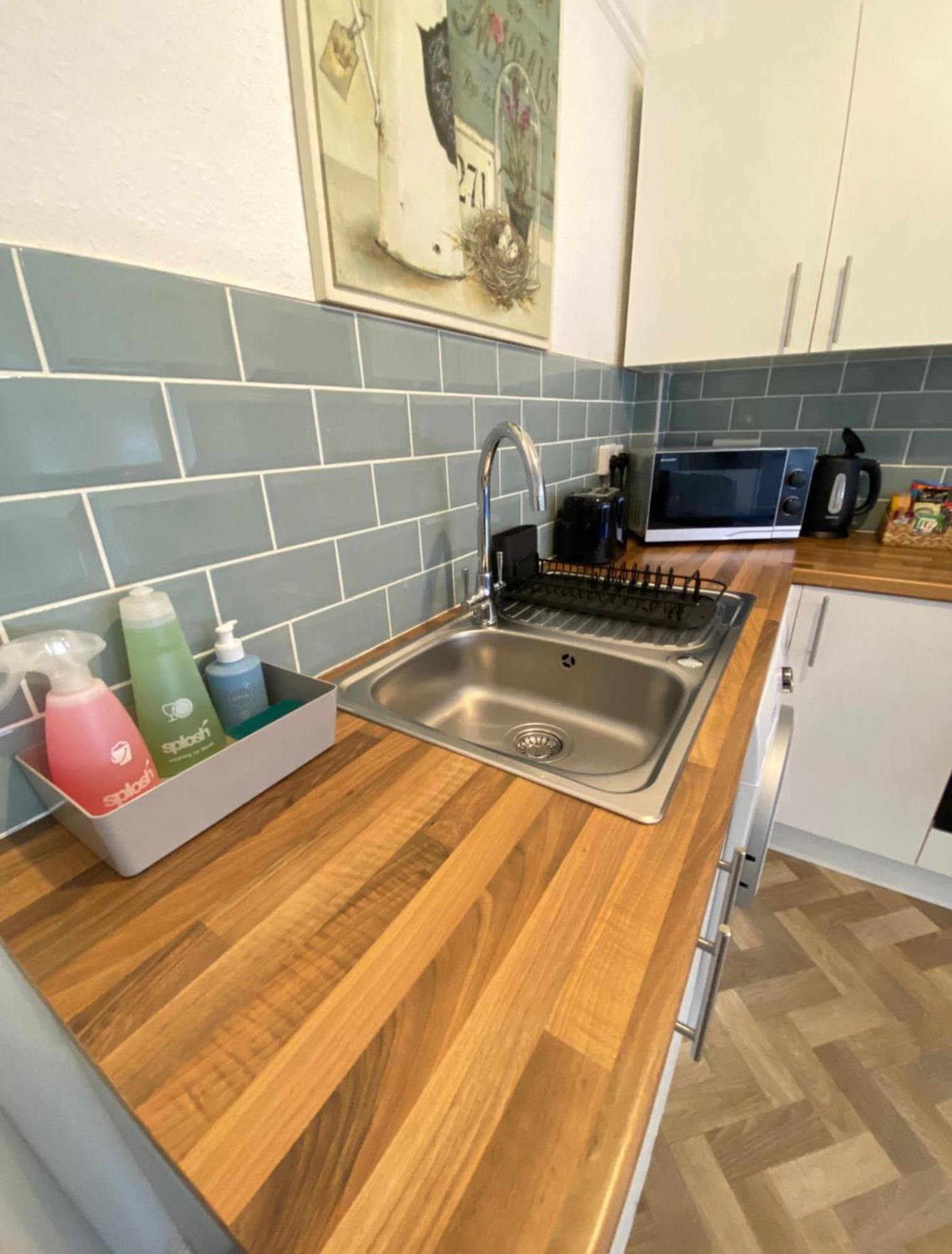 Seaside Escape In Central Bournemouth Spacious Stylish & Inviting Urban Heights Exterior photo